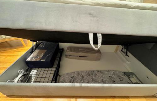 1,5-Zimmer, Top ausgestattet, 4 Pers, Souterrain, Self Check-in, Parkplatz, Netflix & Amazon Prime - Foto 48