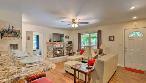 Slopes, Trails and More! Beech Mountain Home with Deck - Foto 3