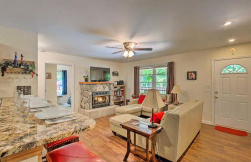 Slopes, Trails and More! Beech Mountain Home with Deck - Foto 3