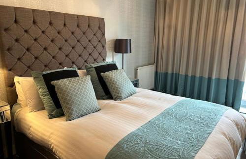 Three Bedroom Stylish London Apartment - Foto 24