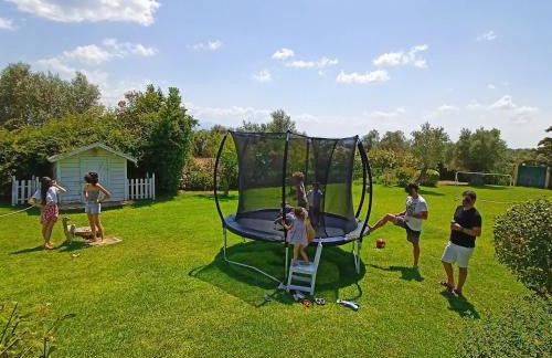 Farmhouse with pool minutes from beach - Photo 6