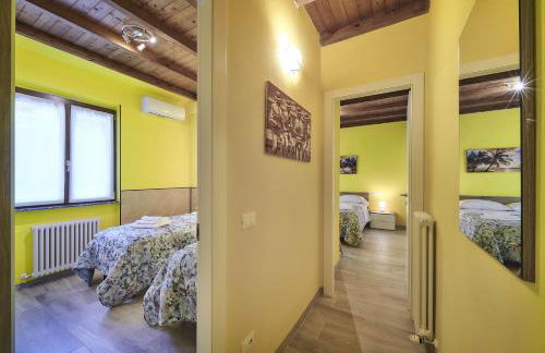 CASA DELLA MUSICA APARTMENT lake view and garden - Foto 14