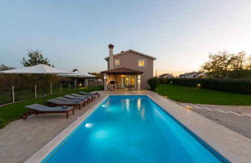 Holiday House Brig - Photo 2