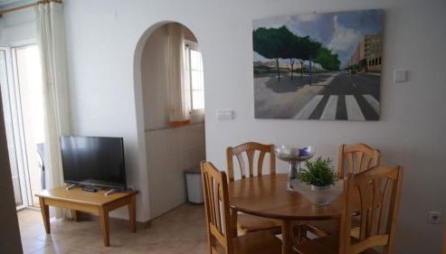 Apartamento junto al mar y al puerto de Guardamar - Foto 2