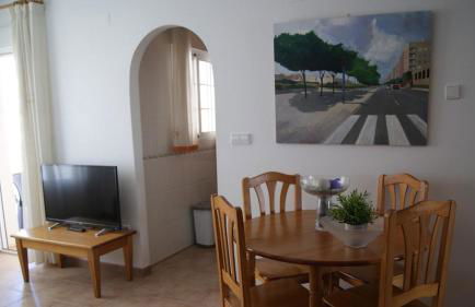 Apartamento junto al mar y al puerto de Guardamar - Foto 2