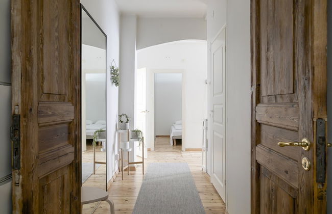 2ndhomes Central 85m2 2BR Apartment - Foto 1