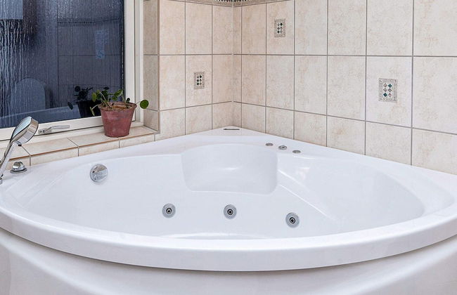 5 Person Holiday Home in Thyholm - Photo 9