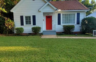 Spacious Centrally Located 3 Bed 2 Bath - Sleeps 8 - Foto 51