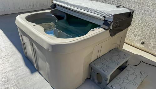 Outdoor Oasis and Hot Tub! Spacious Clovis Home - Foto 2