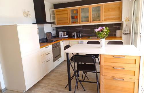 Plain-pied Jardin 6 personnes Clim Vue Mer Parking Wifi Terrasse Piscine dans la résidence - Foto 3