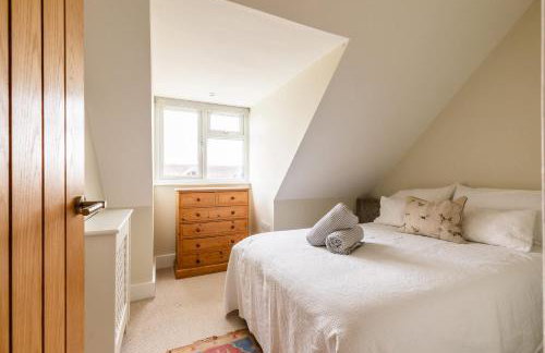 5 Bedroom Family Friendly Beach House - a skip to the water! - Foto 34