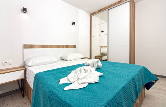 Modern Apartments With Private Balcony Kaštel Novi - Foto 9