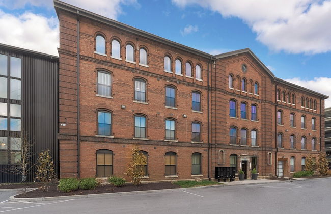 Contemporary Nashville at The 1865 - Photo 30