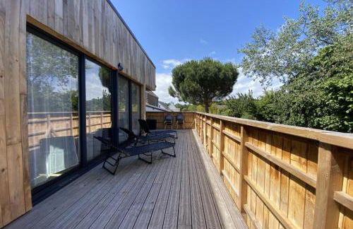 Appartement dans maison d'architecte avec terrasse - Photo 18