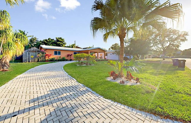 Hidden Gem Vacation Villa w Private Pool Tikihut - Foto 19