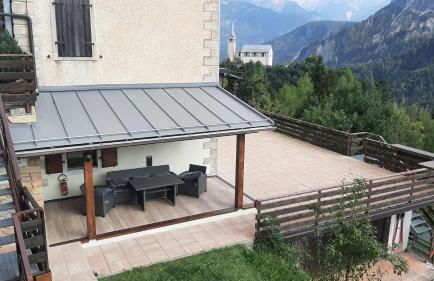 CAMPO BASE CADORE con parcheggio auto e garage moto - Foto 5