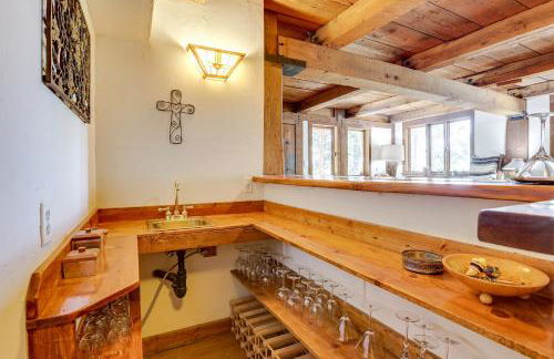 Walk to Lake Gregory Family Retreat with Patio! - Foto 9