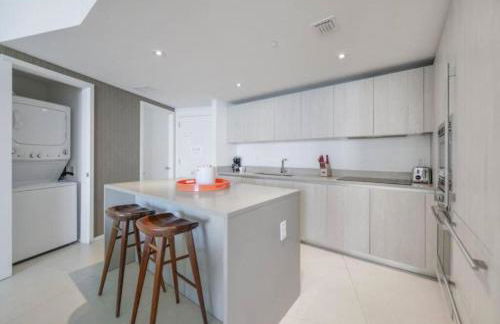 Beachfront Condo with Mesmerizing Views - Foto 42