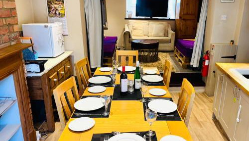 Fandango large 3 bedroom character home, Ventnor - Foto 1