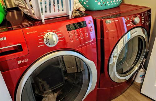 RARE Downtown Matthews walk 2 shops restauraunts hike CLT 2 Bedroom not 3br - Foto 16