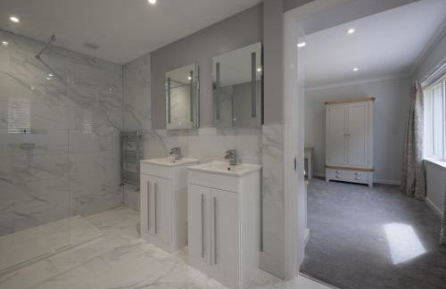 Oak Lodge - Photo 29