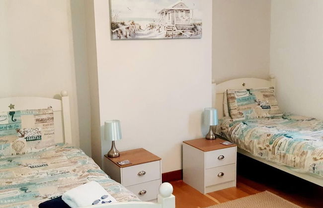 Beautiful 6-bed Dog Friendly Cottage in Heacham - Photo 5