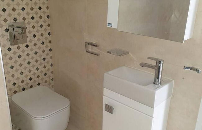 2-bed - Sleeps 4 - With Parking - Foto 13