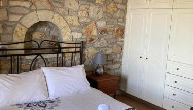 Anaval's View Apartments - Photo 2, towels, wardrobe