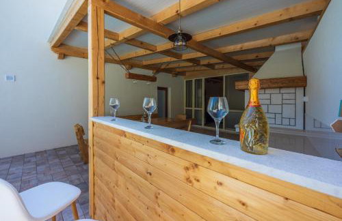 Villa Antani with heated pool, sauna & jacuzzi - Foto 34