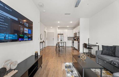 Cozy 1 BR Apt |King Bed| Pool |Gym| Close 2 Beach. - Foto 2