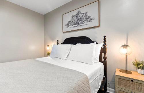 Renovated, Dog Friendly, Fenced Yard, Game RM - Foto 8