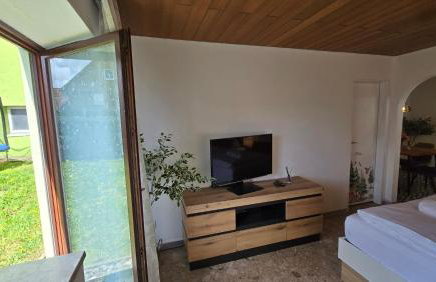 Monteur & Ferienapartment Leidenberger Parkplatz WLAN Kinderspielzimmer - Photo 22