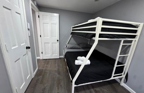 Casa Rosado @ Pocono II by Lake Hot Tub Camelback - Foto 12