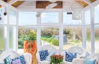 Beautiful family house with amazing sea views - Photo 2