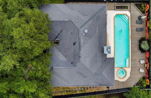 High End Design Home with Pool & Hot Tub Gameroom - Foto 82