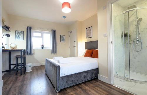 5 Ensuite Bedroom House Near Centre Free Parking - Foto 5