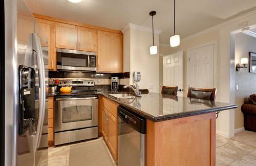 St Anton Courtyard View 1-Bedroom Condos with Dry Sauna - Photo 19