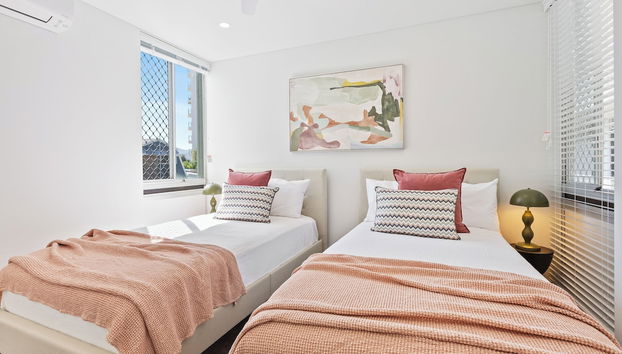 Modern Apartment with Esplanade Views - Foto 5, Habitación