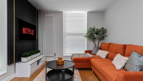 MK CITY CENTRE, THE DIAMOND SUITE, FREE Parking Space, PREMIUM SPACIOUS Apartment with FOOSBALL TABLE - Foto 5