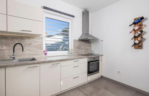 Apartments Villa Padrone with pool - perfect for families! - Photo 46