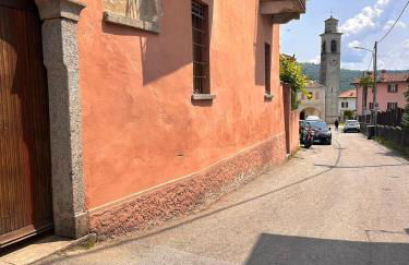 TRA MONTI E LAGO - Foto 28