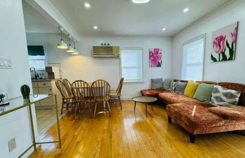 Family Home near NY Beach - Private Workspace - Foto 34