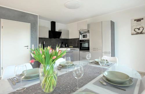 Modern Wohnen I Smart TV I Terrasse I 2x Parkplatz I 2 Schlafzimmer I 6 Schlafplätze - Foto 9