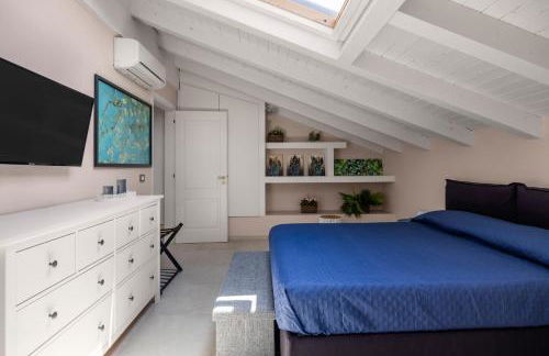 Luxury Panoramic Loft with heated pool near Catania, Taormina, the Sea and Mount Etna by SicilianRelaxingHomes - Foto 57