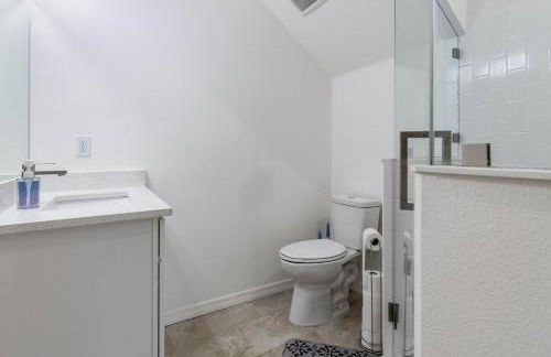 Tampa 3BR Near Zoo & Cruise Port - Sleeps 8 - Foto 24