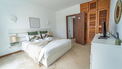 Casa Farol - Foto 2, towels, wardrobe