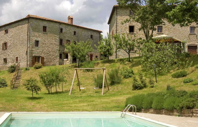 Farmhouse in Apecchio With Pool and Terrace - Foto 18