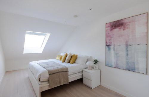 Hollen at Six - Soho - by Frankie - Photo 10