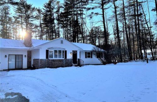 Melvin Village - 5 Bed 3 Bath Arcade Near Lake Pet Friendly fee applies - Foto 57