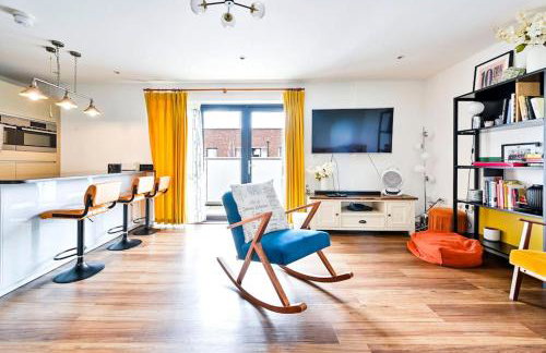 Stylish 2 bed 2 bath apt in Wembley - Foto 19